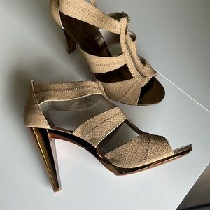 Michael Michael Kors Berkeley T Strap Sandal